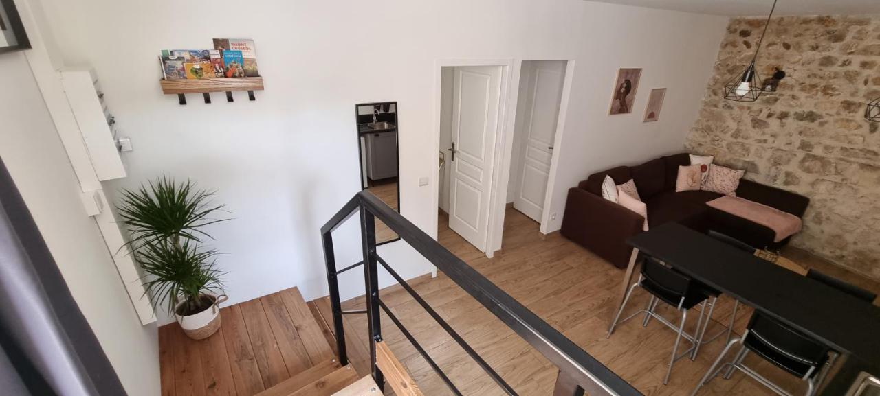 Appartement Chaleureux En Ardeche La Roche-de-Glun Екстер'єр фото
