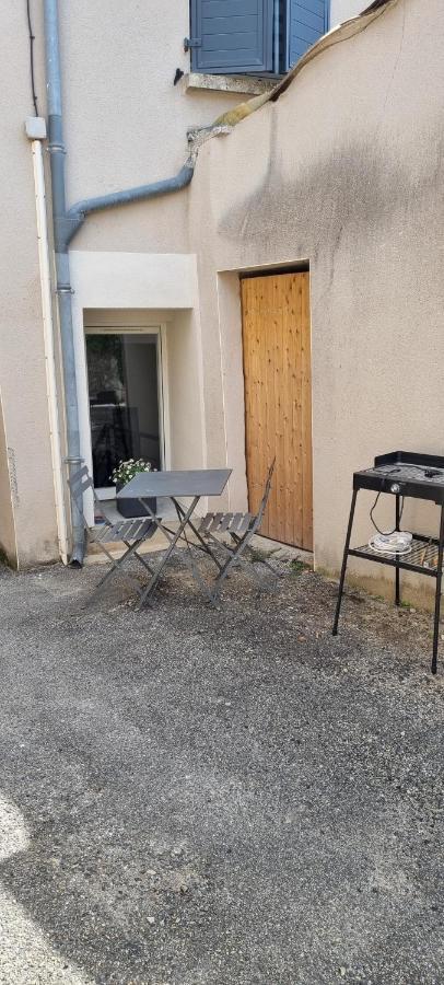 Appartement Chaleureux En Ardeche La Roche-de-Glun Екстер'єр фото
